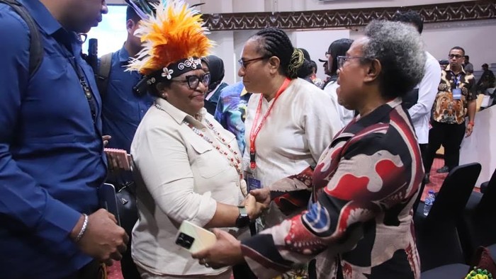 Wamendagri Apresiasi Konferensi Strategis Papua, Dinilai Perkuat Kolaborasi Pembangunan Kawasan Timur Indonesia