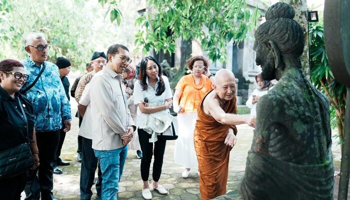 Menbud Tegaskan Borobudur sebagai Living Heritage, Upaya Pelestarian Diperkuat
