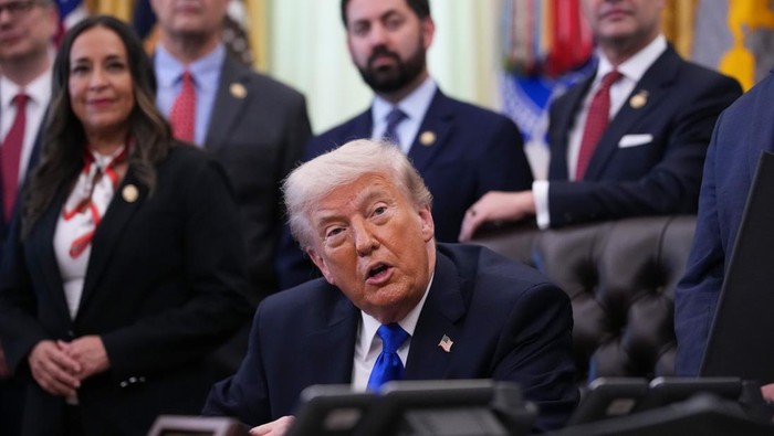 Iran Beri Pilihan ke Trump: Terima Proposal atau Hadapi Opsi Militer
