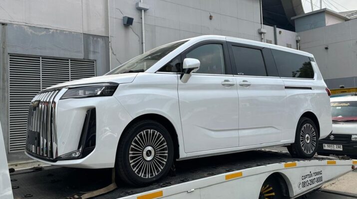 BAW M8 Siap Tampil di GIIAS 2026, MPV Bongsor Asal China Bawa Pilihan Teknologi Listrik