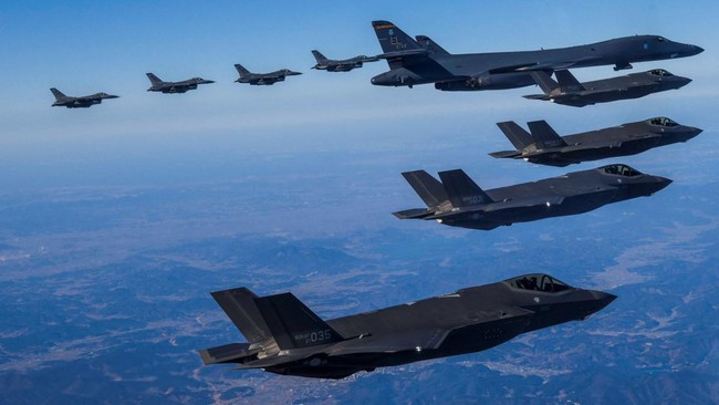Korsel Kerahkan Jet Tempur setelah Pesawat Militer Rusia Masuk Zona Pertahanan