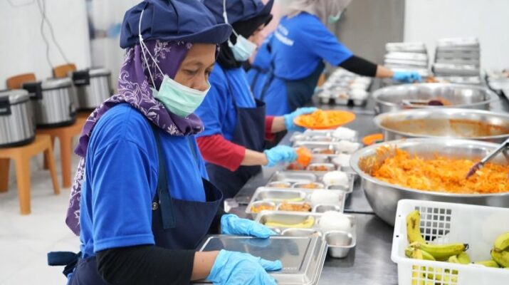BGN Setop Sementara MBG di Sekolah yang Terapkan PJJ akibat Erupsi Anak Krakatau